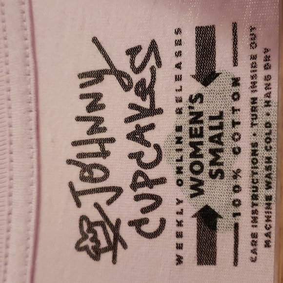 Ruth Bader Ginsburg limited edition Johnny Cupcakes t-shirt - Picture 4 of 4